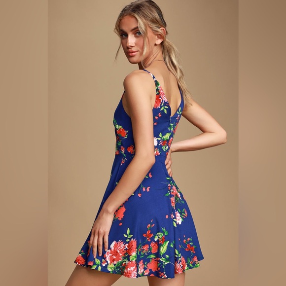 🆕Lulus Bridge to Love Cobalt Floral Print Skater Mini Dress M - Picture 4 of 8